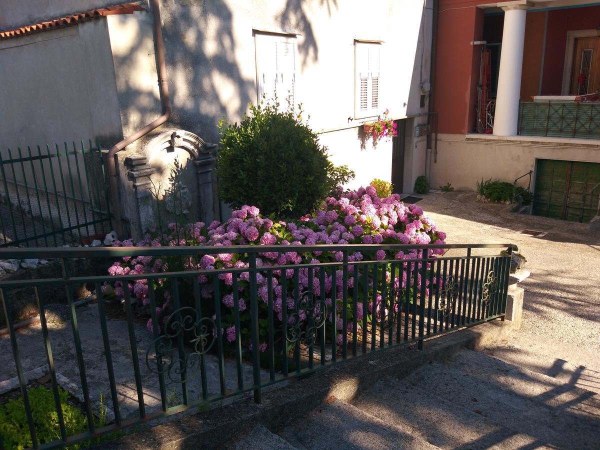 A Casa Di Silvy Trieste Exterior foto